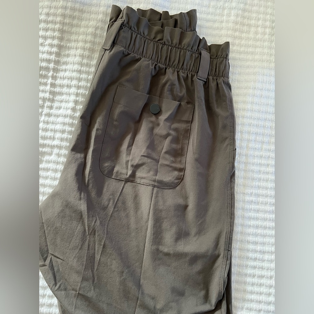 Athleta size 8 athletic pants
